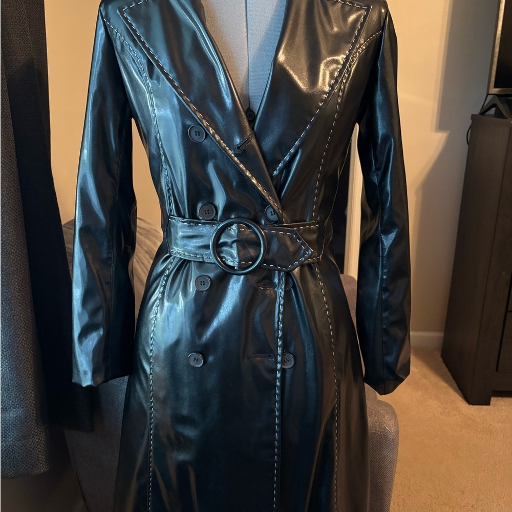 Maria Dionisiou Black Trench Coat with Sleek Finish - Picture 1 of 7